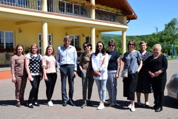 Колеги з Вільшанського дитячого будинку-інтернату відвідали соціально відповідальні підприємства Ужгородщини