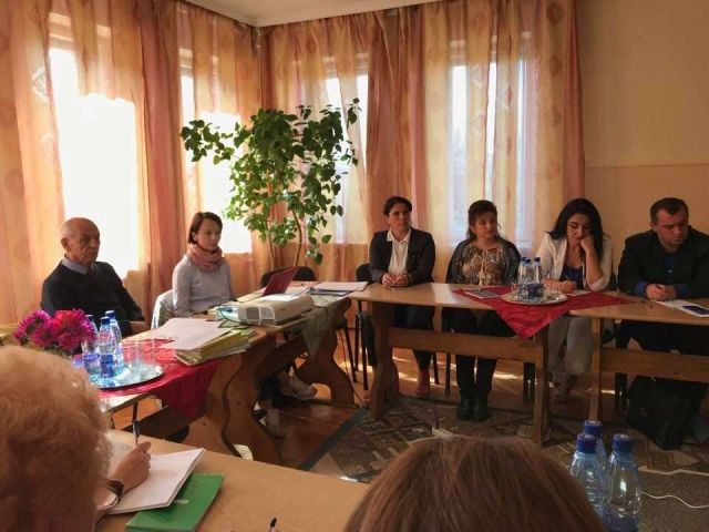 Training on deinstitutionalization for orphanage staff was held in Mukachevo