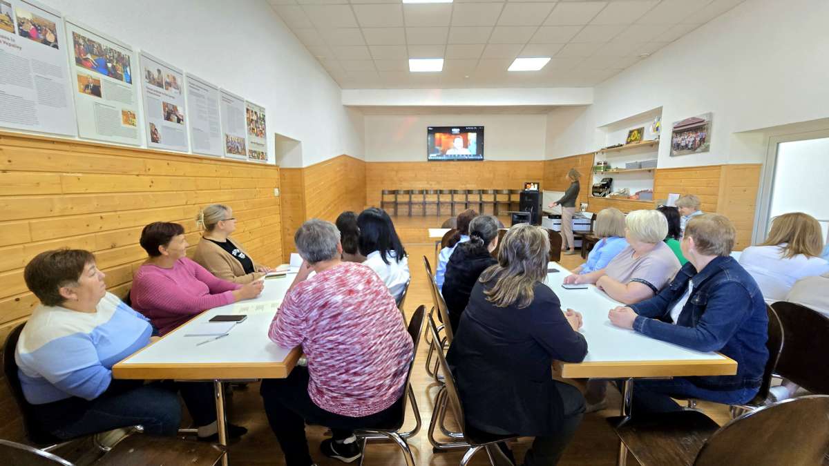 Prevention and resolution of conflict situations: informative training at the Center "Parasolka"