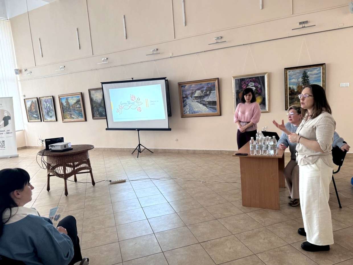 Воркшоп щодо специфіки роботи з дітьми з поведінковими особливостями зібрав в Ужгороді понад 50 фахівців галузі освіти