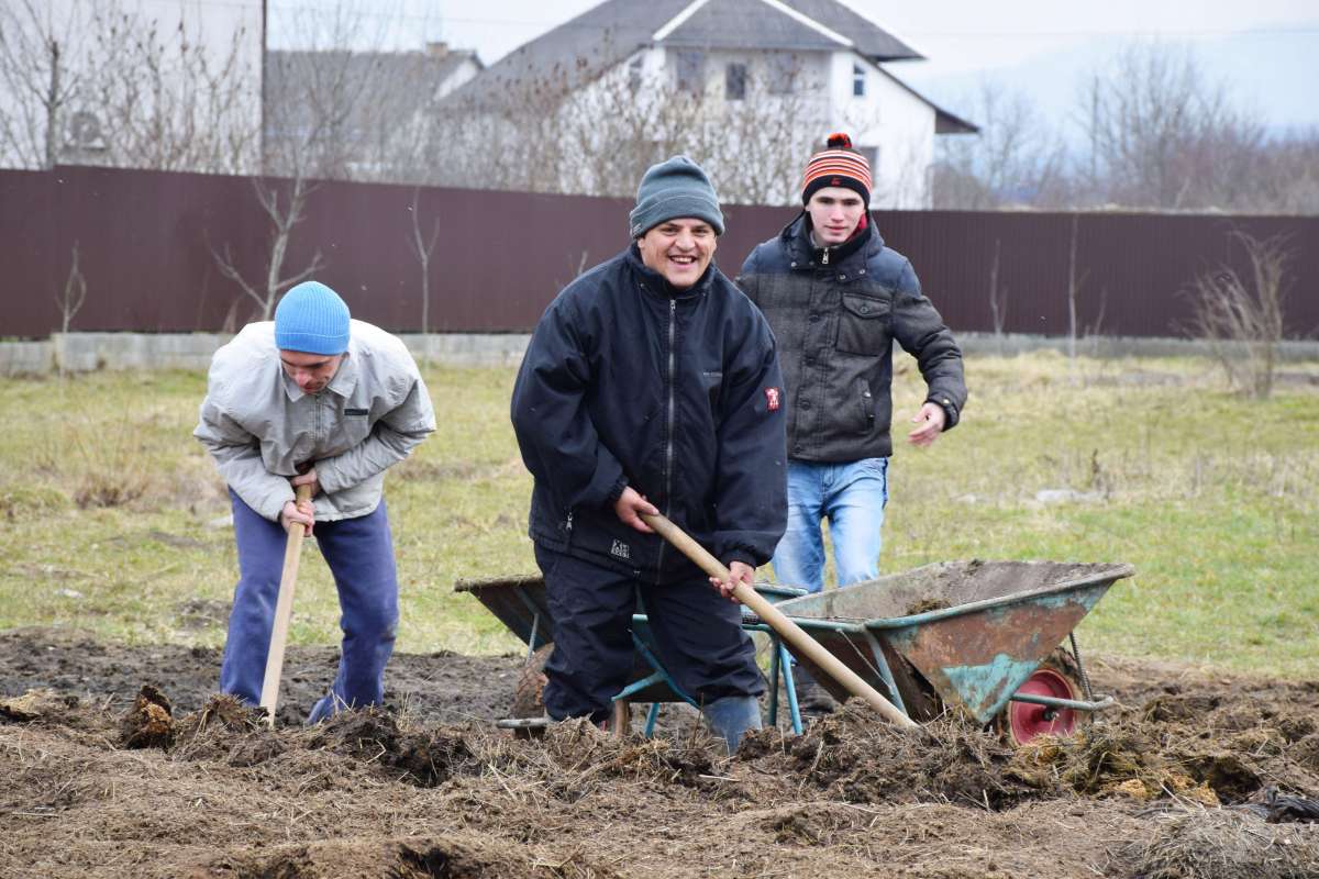 Parasolka is preparing to launch a department for the provision of social services
